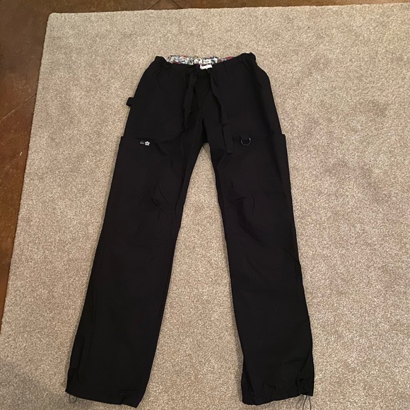 Women’s Koi Scrub Pants